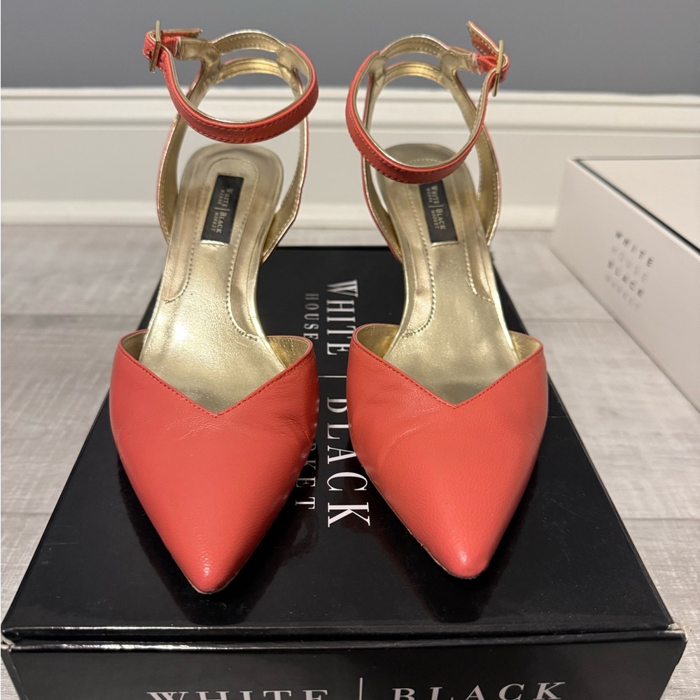 White House Black Market Coral / Gold Pointed Toe Heels - Anastasie, Size 8.5